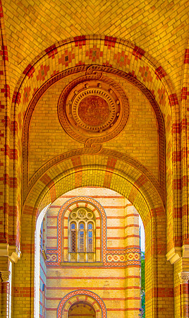 Dohany Street Synagogue Walkway
